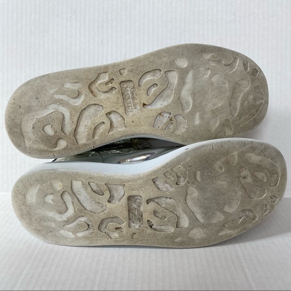 Alexander McQueen Oversized Sneakers - Picture 7 of 15